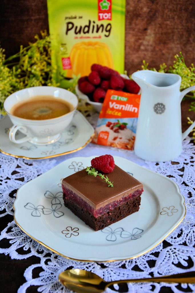 Baron kolač bez miksera sa Nutella brauni korom u plehu