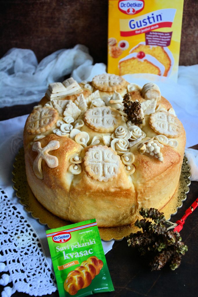 Pečen posni slavski kolač spreman za serviranje | Minjina Kuhinjica Pečen posni slavski kolač spreman za serviranje