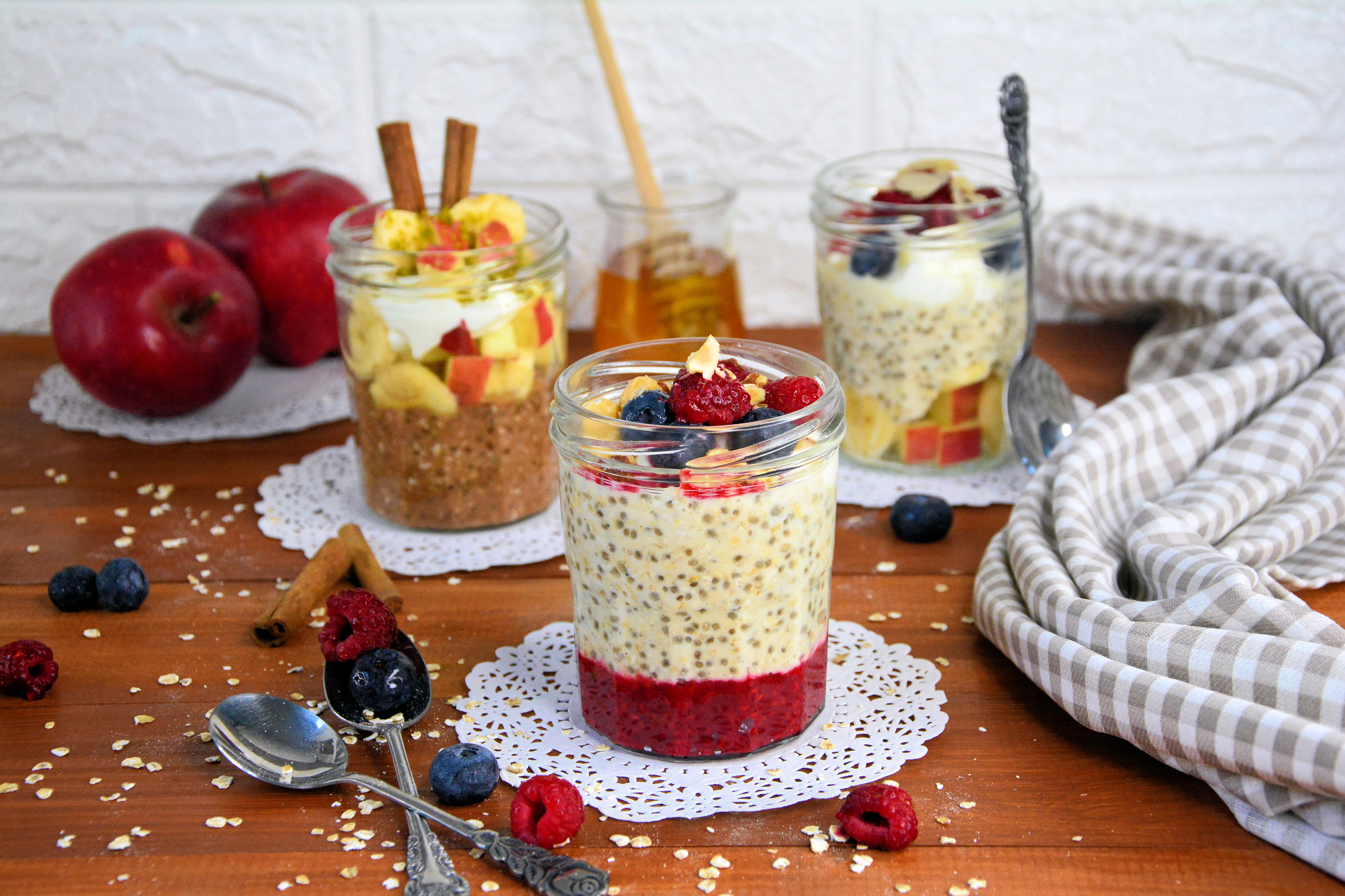 Chia puding sa ovsenim pahuljicama