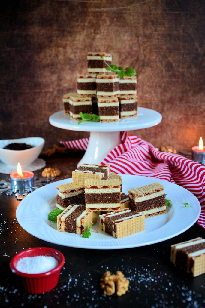 šarena posna oblanda na tacni