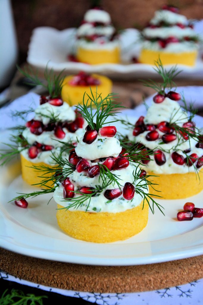 Slane palenta jelkice sa krem sirom i narom | Minjina Kuhinjica Slane palenta jelkice sa krem sirom i narom